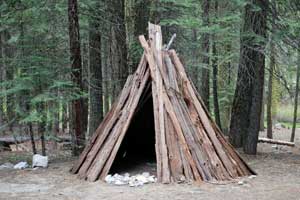 Mi-Wok Indian bark shelter on the Shadow of the Mi-Wok Trail